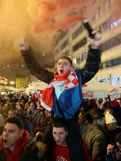 国产对白精品刺激二区国语